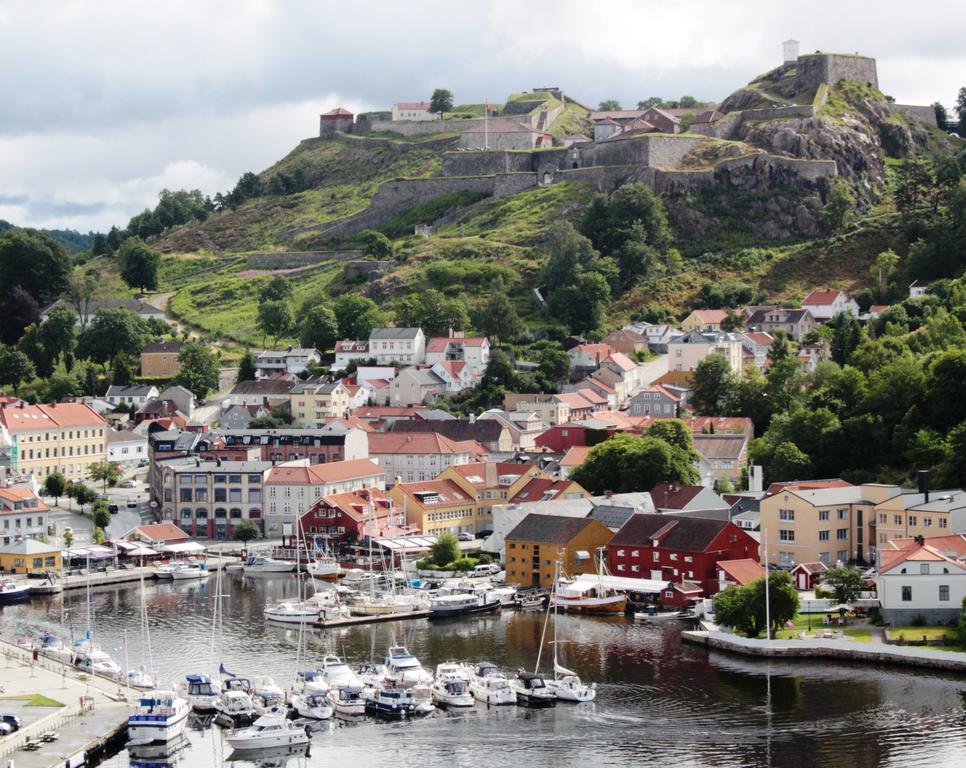 Home Hotel Park Halden Exterior photo